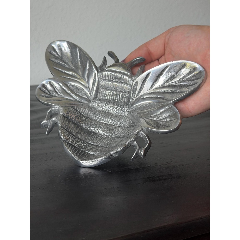Silver Tone Cast Aluminum Bee Trinket Dish: Cottagecore Botanical Catchall Tray